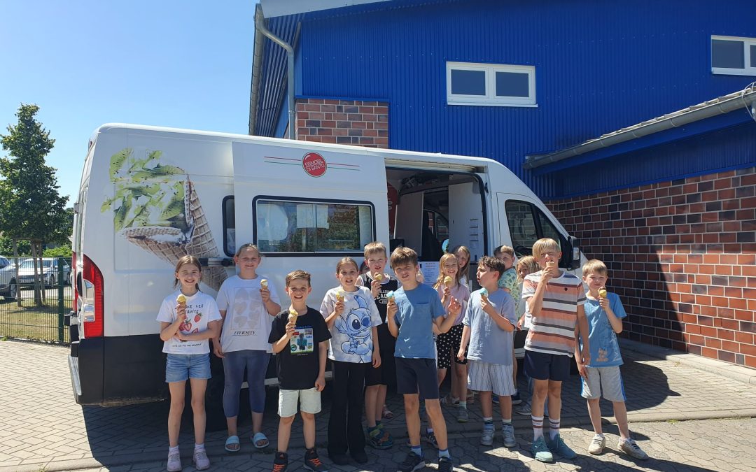 Eiswagen vor den Sommerferien